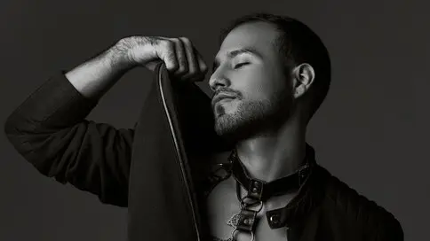 AngeloJag's live cam