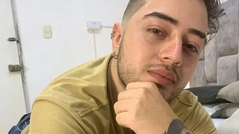 EthanRyan's live cam