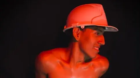 FelipeGonzales's live cam