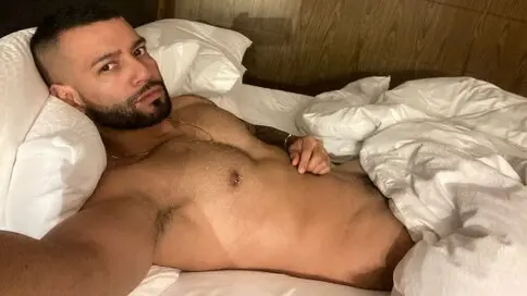 JulianFerrer's live cam