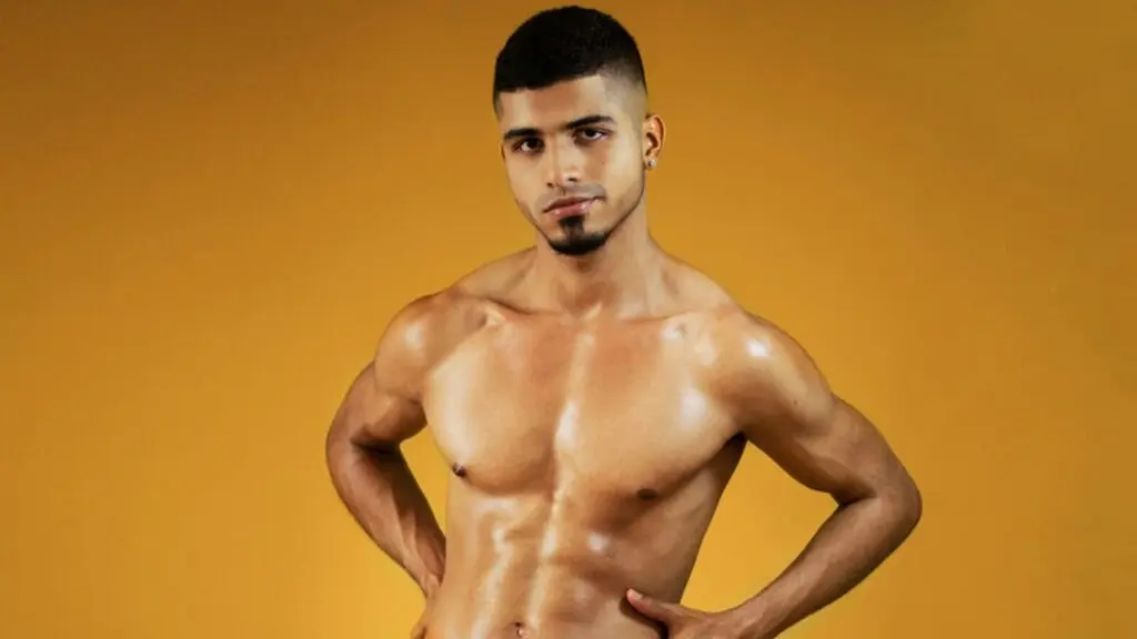MiguelRusso's live cam