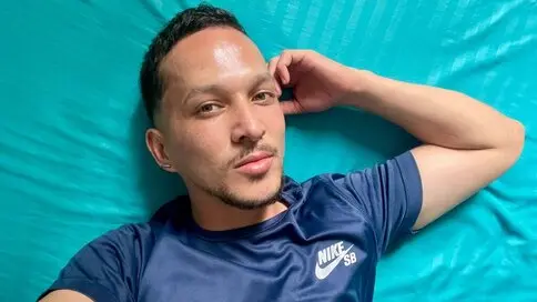 OliverSmi's live cam