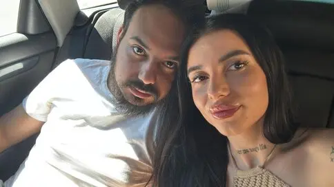 BiancaAndAlex's live cam