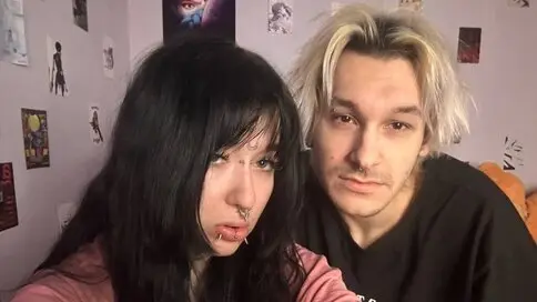 TeyaANDKit's live cam