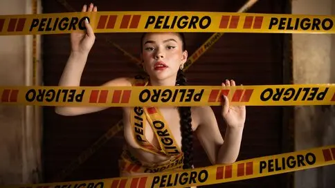 ValerieDamour's live cam