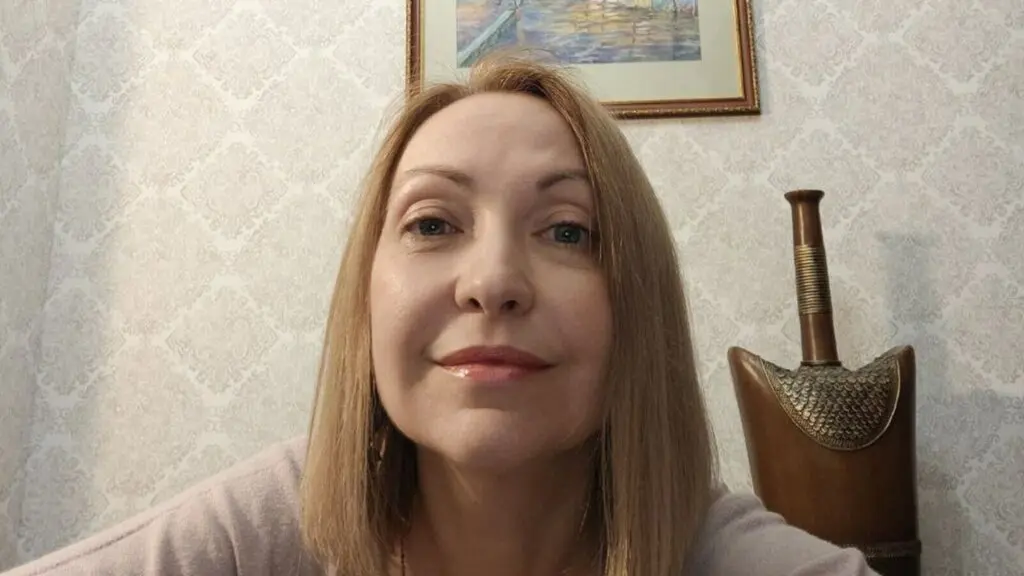 AliceCaroll's live cam
