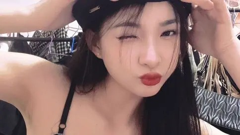Arwynlvy's live cam