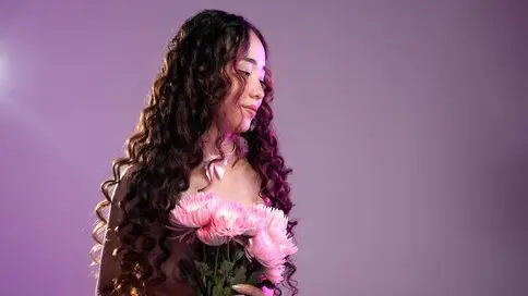 BellaClaire's live cam