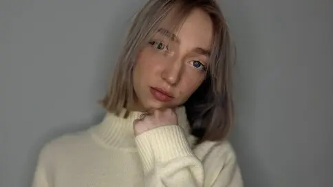 BonnieDenmon's live cam
