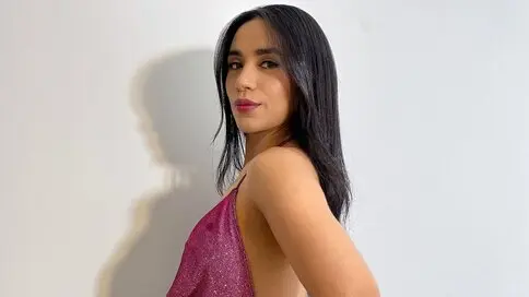 CamilleNoir's live cam