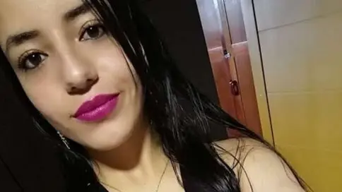 CatalinaCaz's live cam