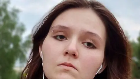 CoralBurnsworth's live cam