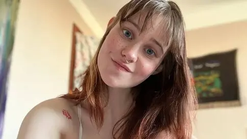 DaisyMilsy's live cam