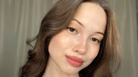 ElvinaBagg's live cam