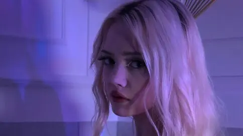 EmilyVeskin's live cam