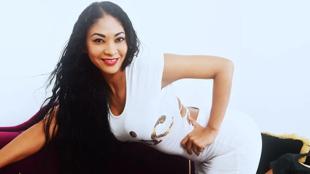 EylinMontana's live cam