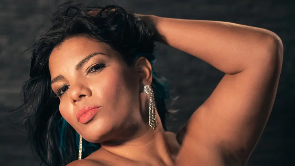 JadeHolmes's live cam