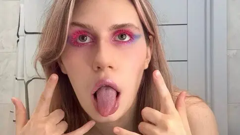 LibbyCasumpang's live cam