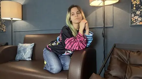 LiraBelle's live cam