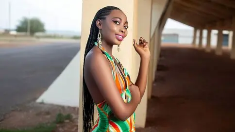 LunaKioni's live cam