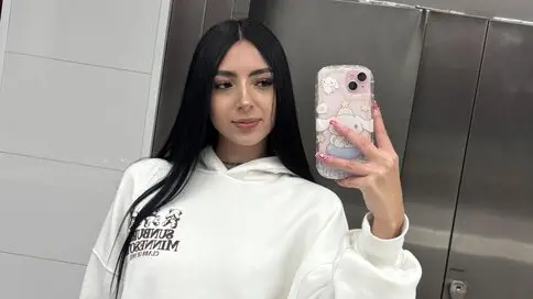 LunaRapsody's live cam