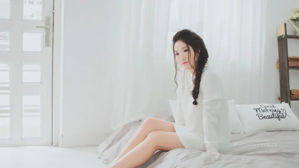 MiaSoro's live cam