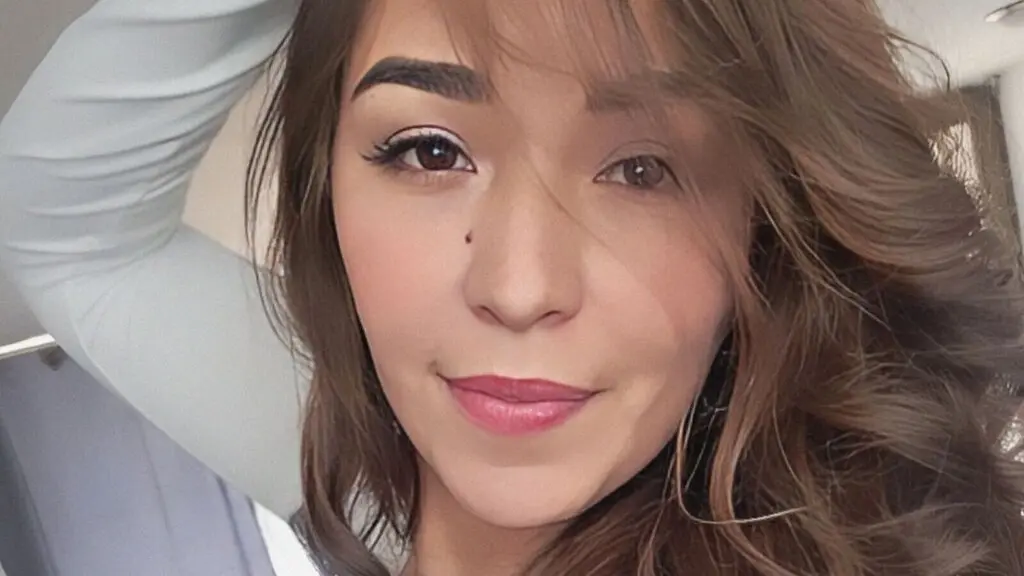 MontserratVega's live cam