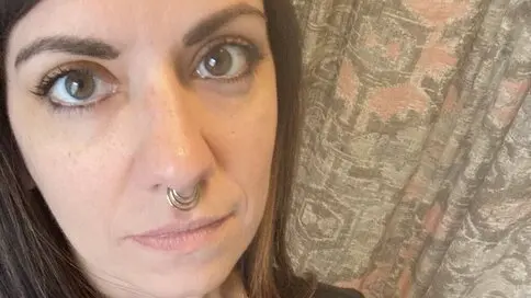 PiercedGoddess's live cam