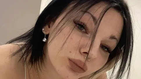 RhodaHively's live cam