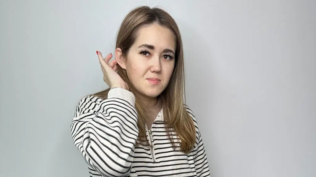 RowenaBulkley's live cam