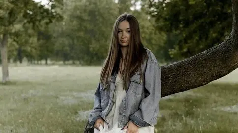 ScarletMistic's live cam