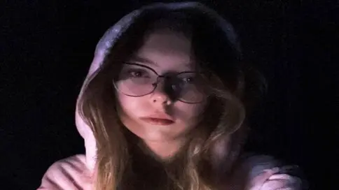 ShemekaTroike's live cam