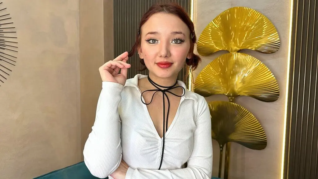 SilviaWonders's live cam