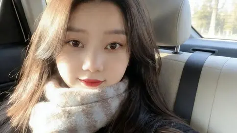 SummertimeYa's live cam