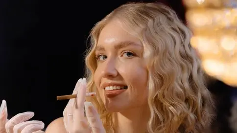 TessaSterling's live cam