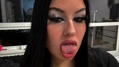 WalteraWhite's live cam