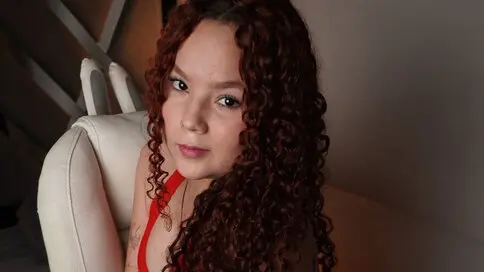 ZoeLuxmore's live cam